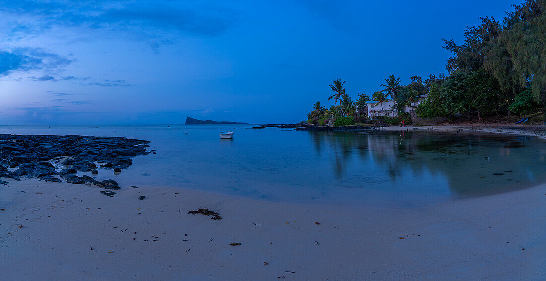 View of beach and turquoise Indian Ocean at dusk in Cap Malheureux, Mauritius, Indian Ocean, Africa