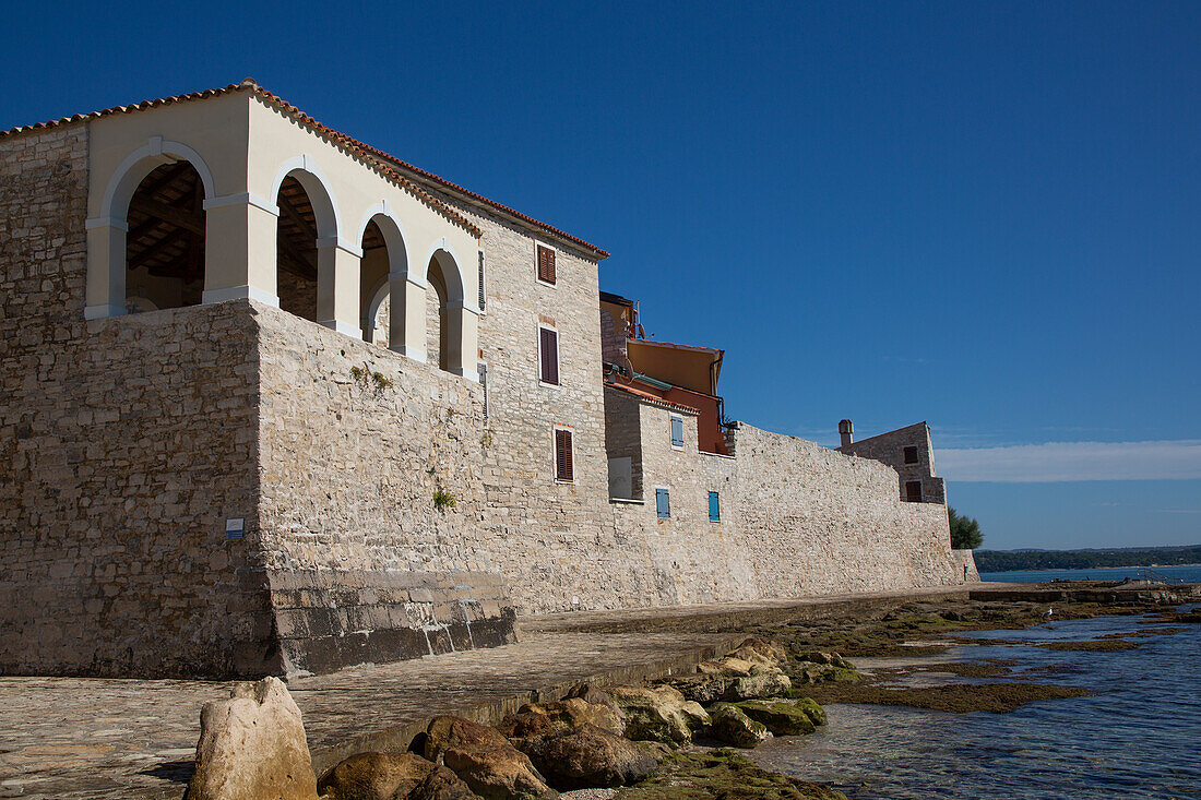 Historische Stätte Belvedere, aus dem Jahr 1649, Altstadt, Novigrad, Kroatien, Europa