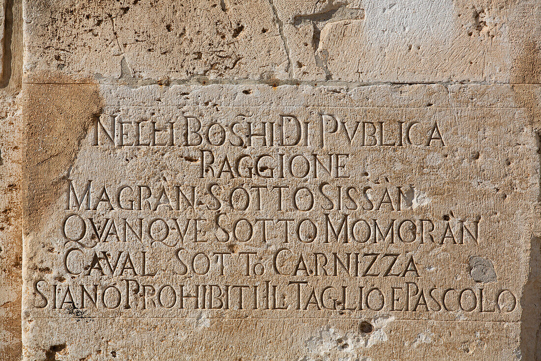 Römische Inschrift, Forumsplatz, Altstadt, Pula, Kroatien, Europa