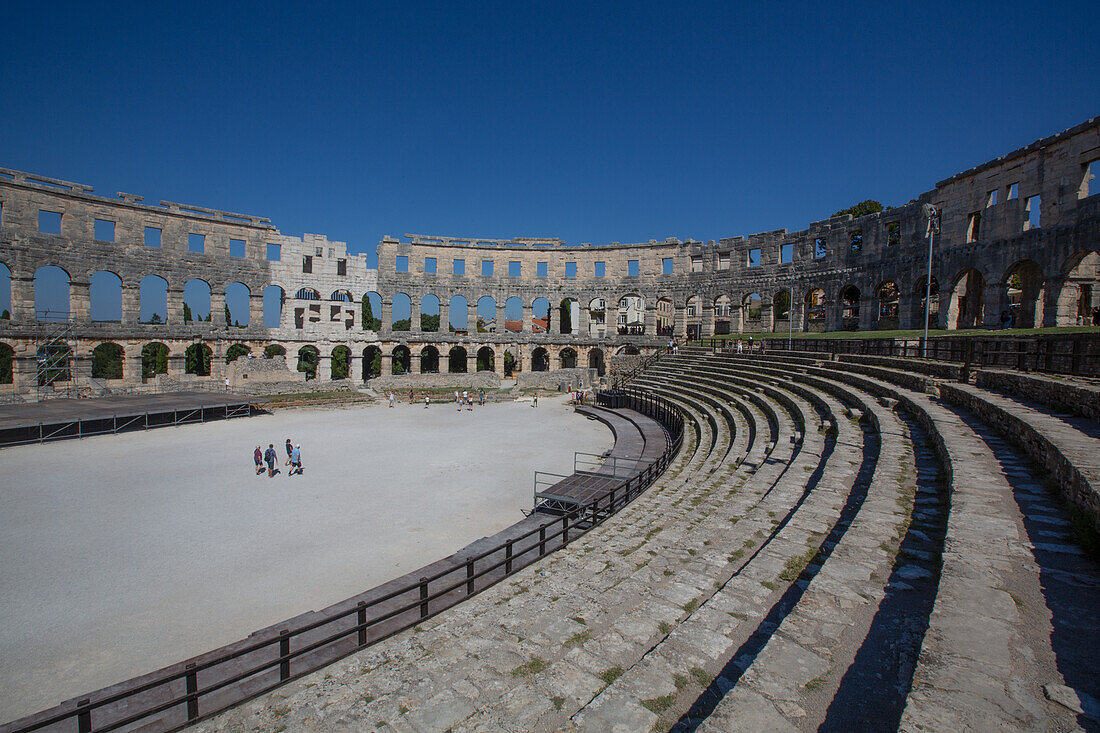Pula Arena, Römisches Amphitheater, erbaut zwischen 27 v. Chr. und 68 n. Chr., Pula, Kroatien, Europa