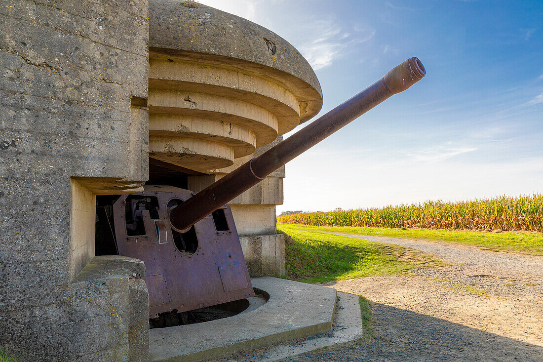 Die deutsche Artilleriebatterie in Longues-sur-Mer, Longues-sur-Mer, Normandie, Frankreich, Europa