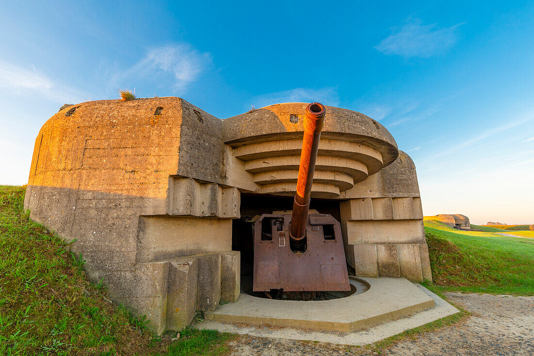 Die deutsche Artilleriebatterie in Longues-sur-Mer, Longues-sur-Mer, Normandie, Frankreich, Europa