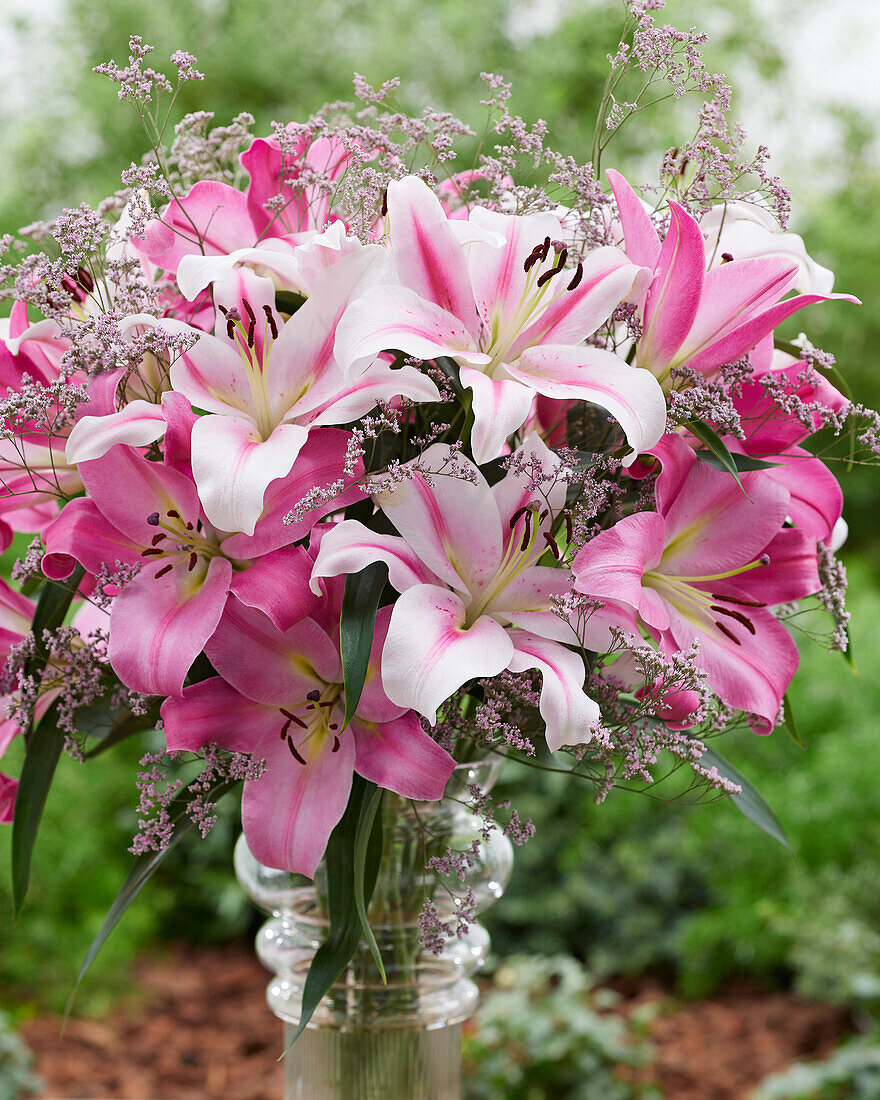 Mixed lily bouquet