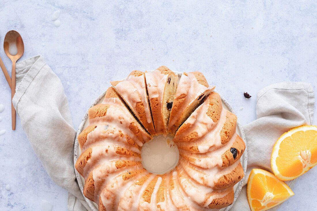 Ein kreisförmiger Citrus Bundt Cake
