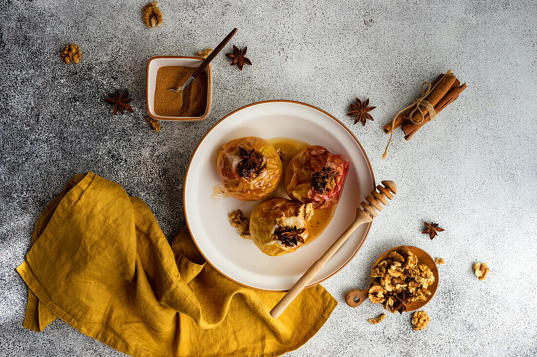 Baked apples with honey and walnuts served with spices
