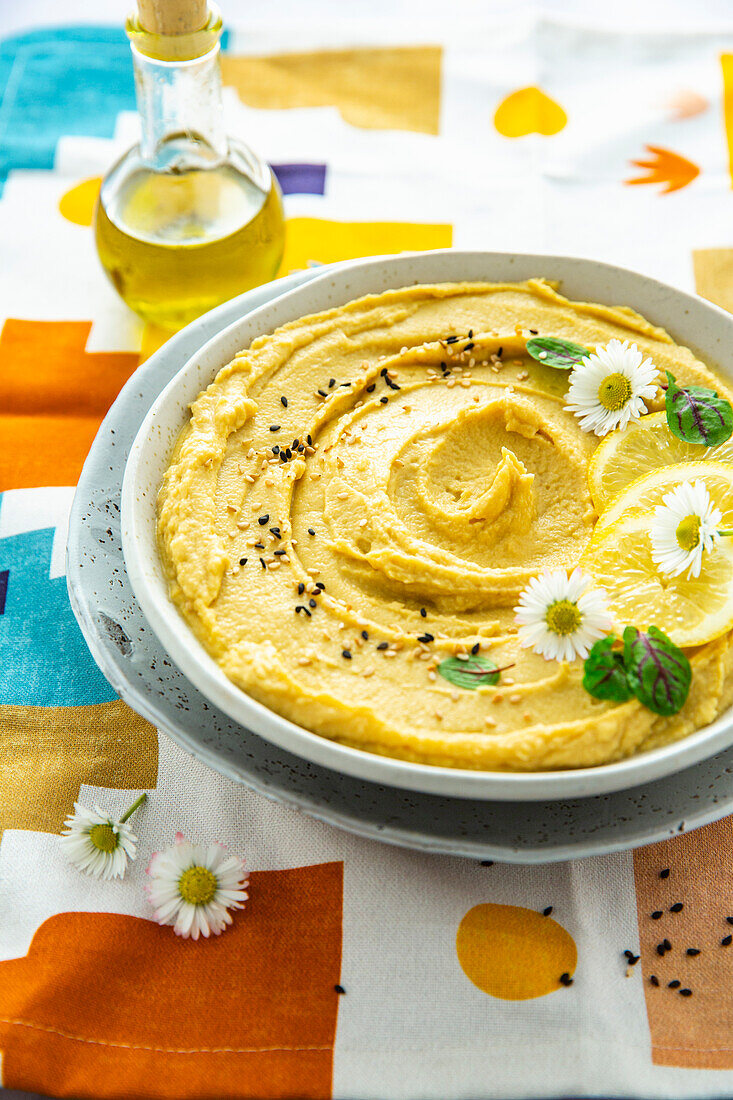 Super creamy hummus