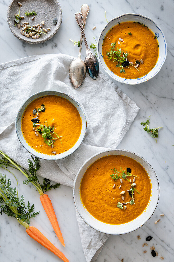 Vegan carrot soup
