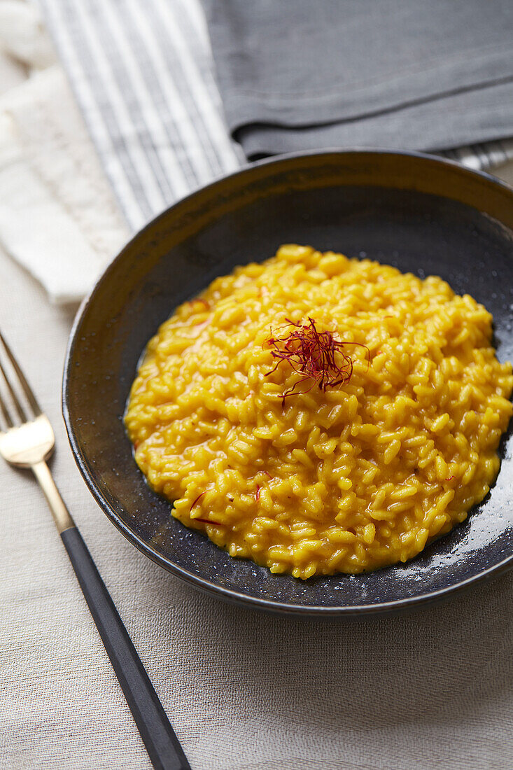 Risotto alla milanese (Safranrisotto, Italien)