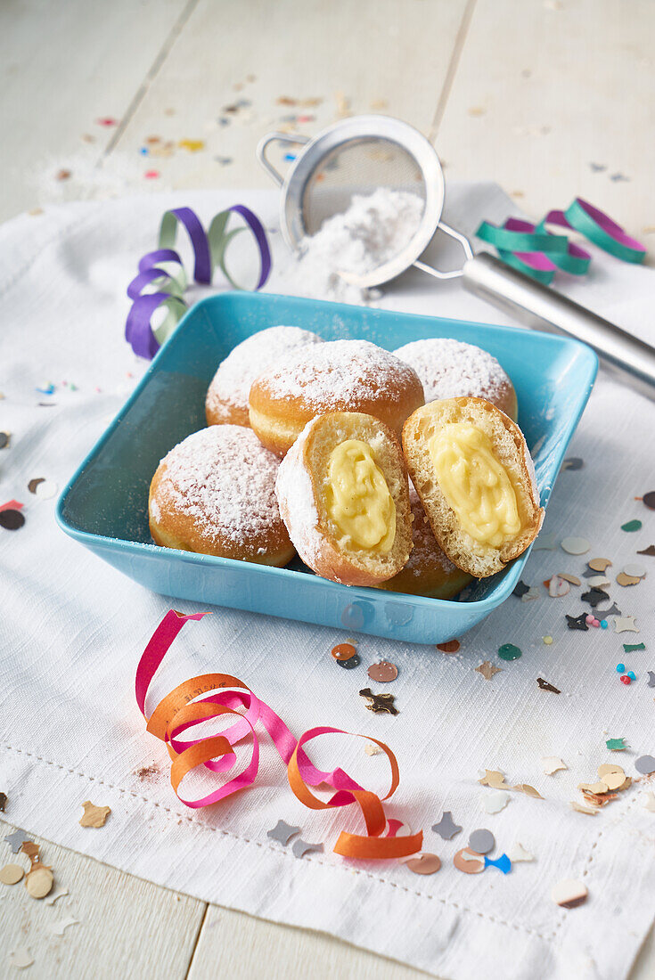 Doughnuts with vanilla cream filling