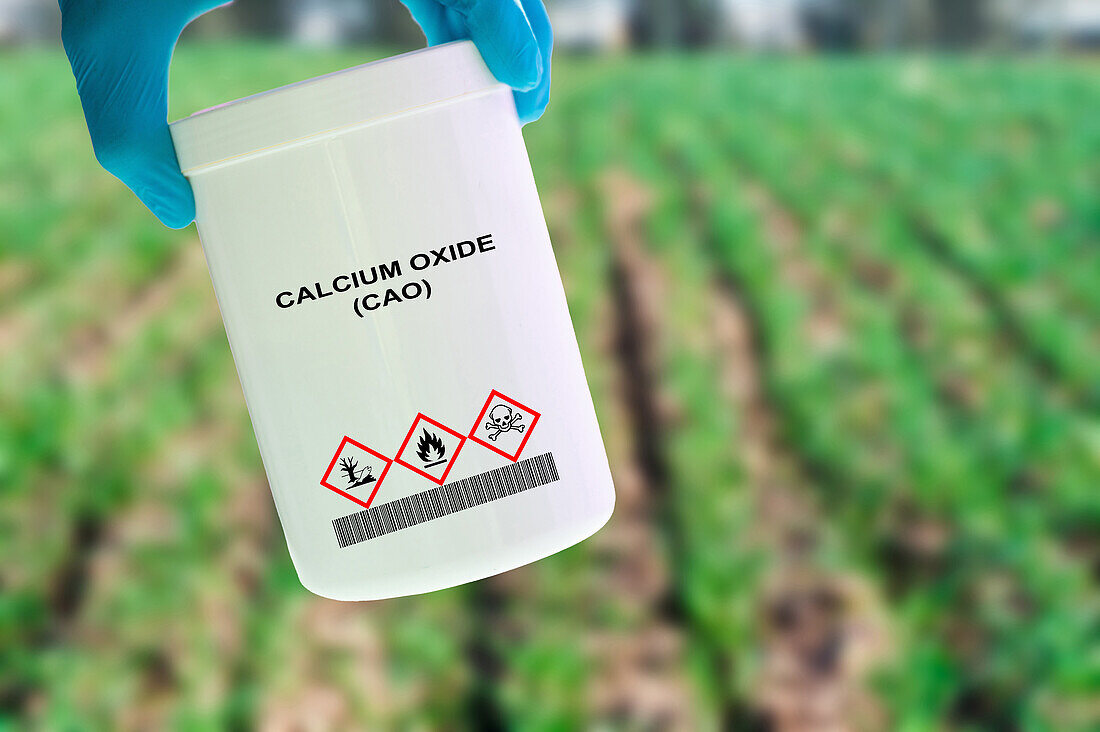 Container of calcium oxide