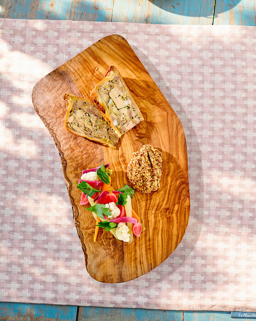 Tourte de Volaille with foie gras and radish salad