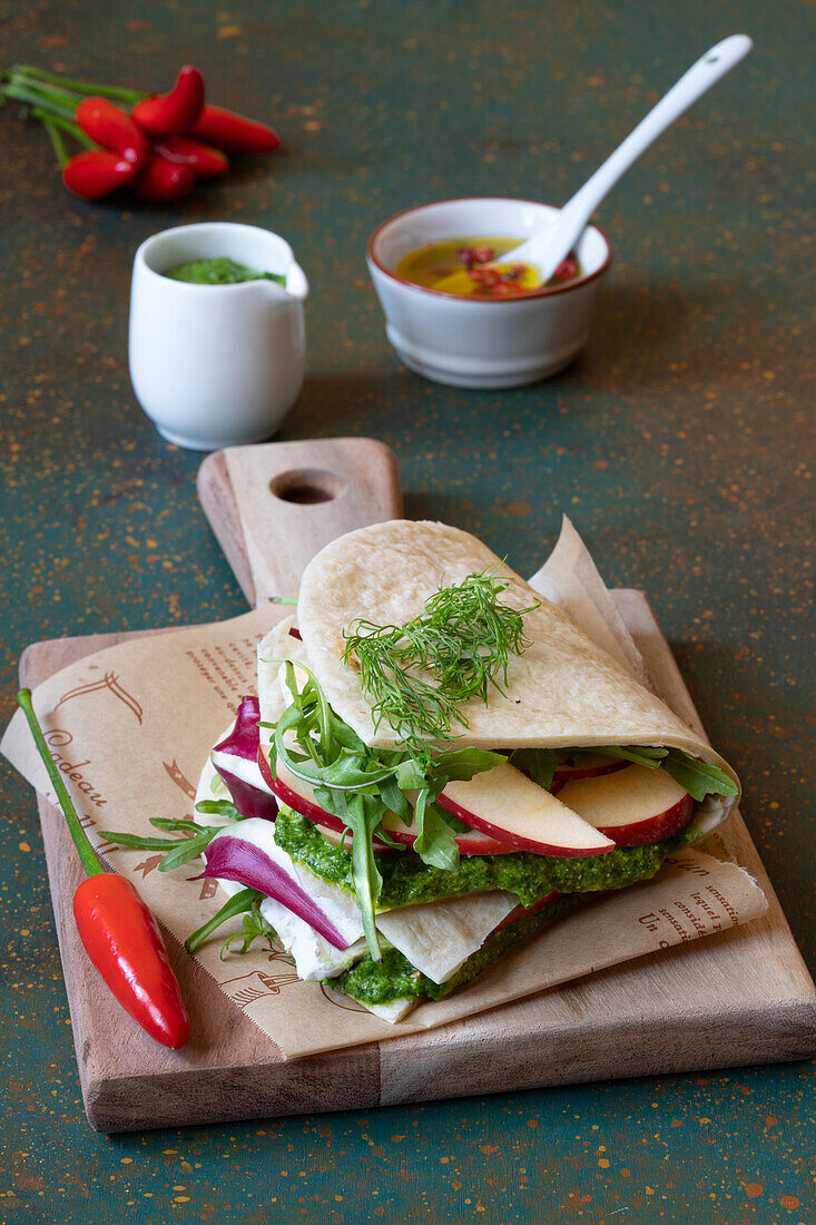 Piadina with radicchio, brie and rocket pesto