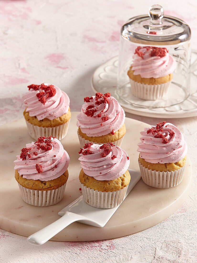 Karamell-Erdbeer-Cupcakes