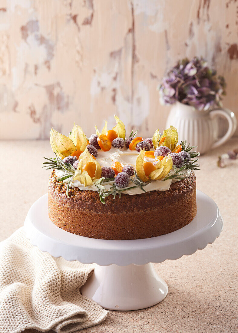 Poppy seed cake with mascarpone cream and fruit