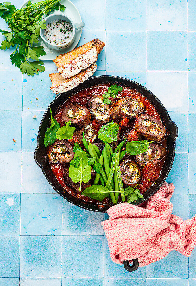 Beef roulades with feta and spinach