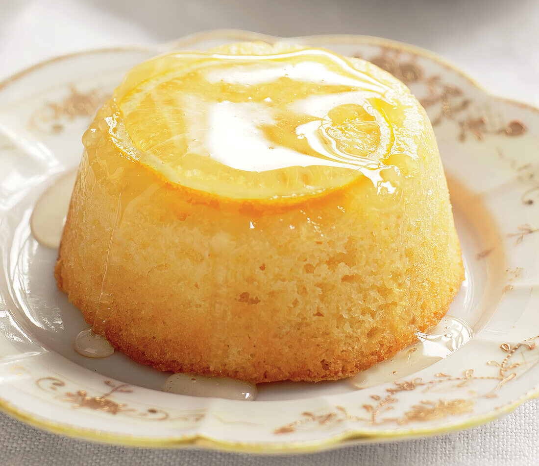 Lemon cake with liquid glaze