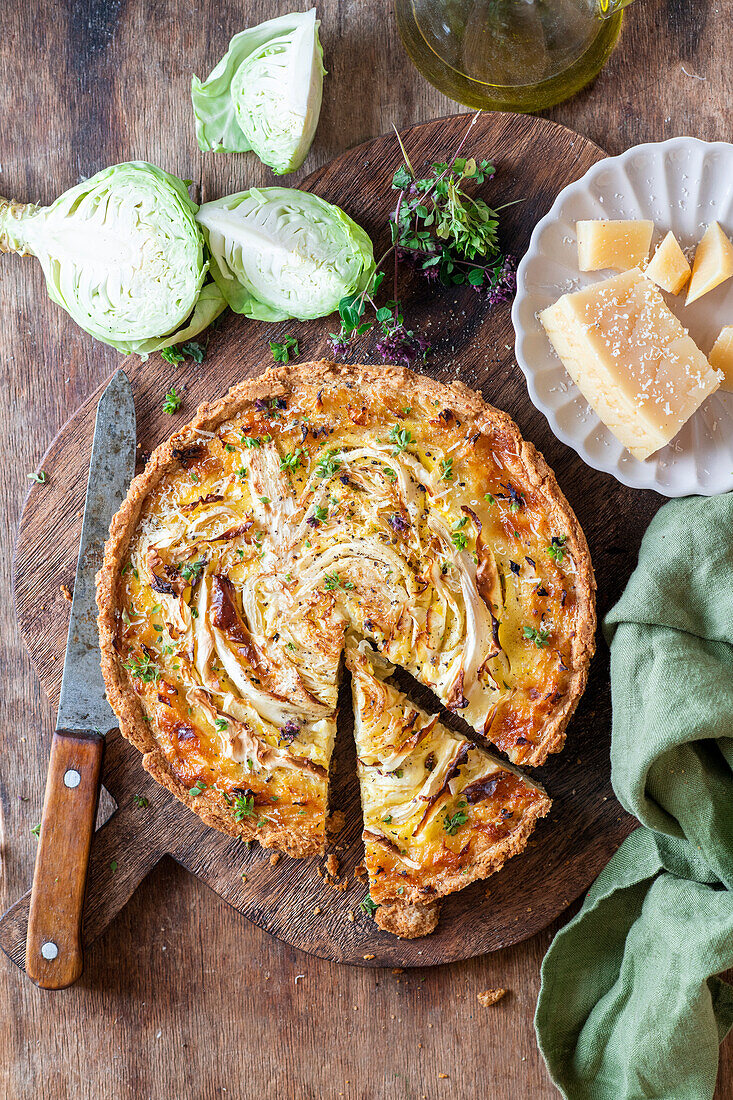 Pointed cabbage quiche with parmesan