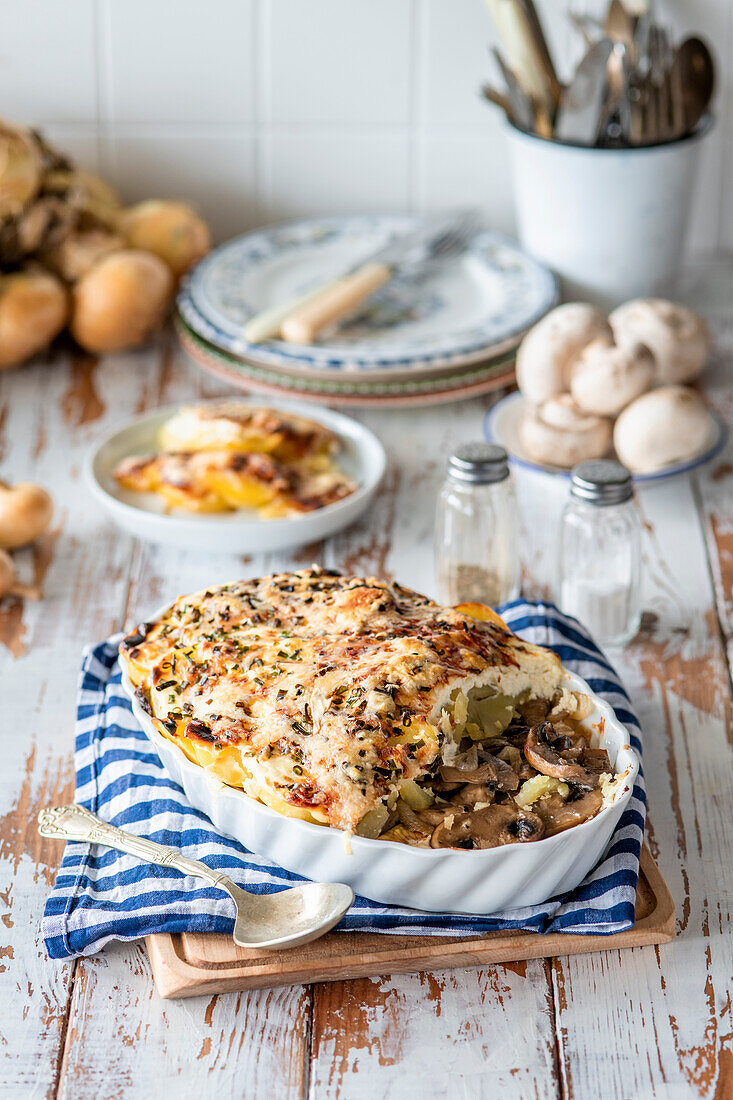 Potato casserole with mushrooms and herbs