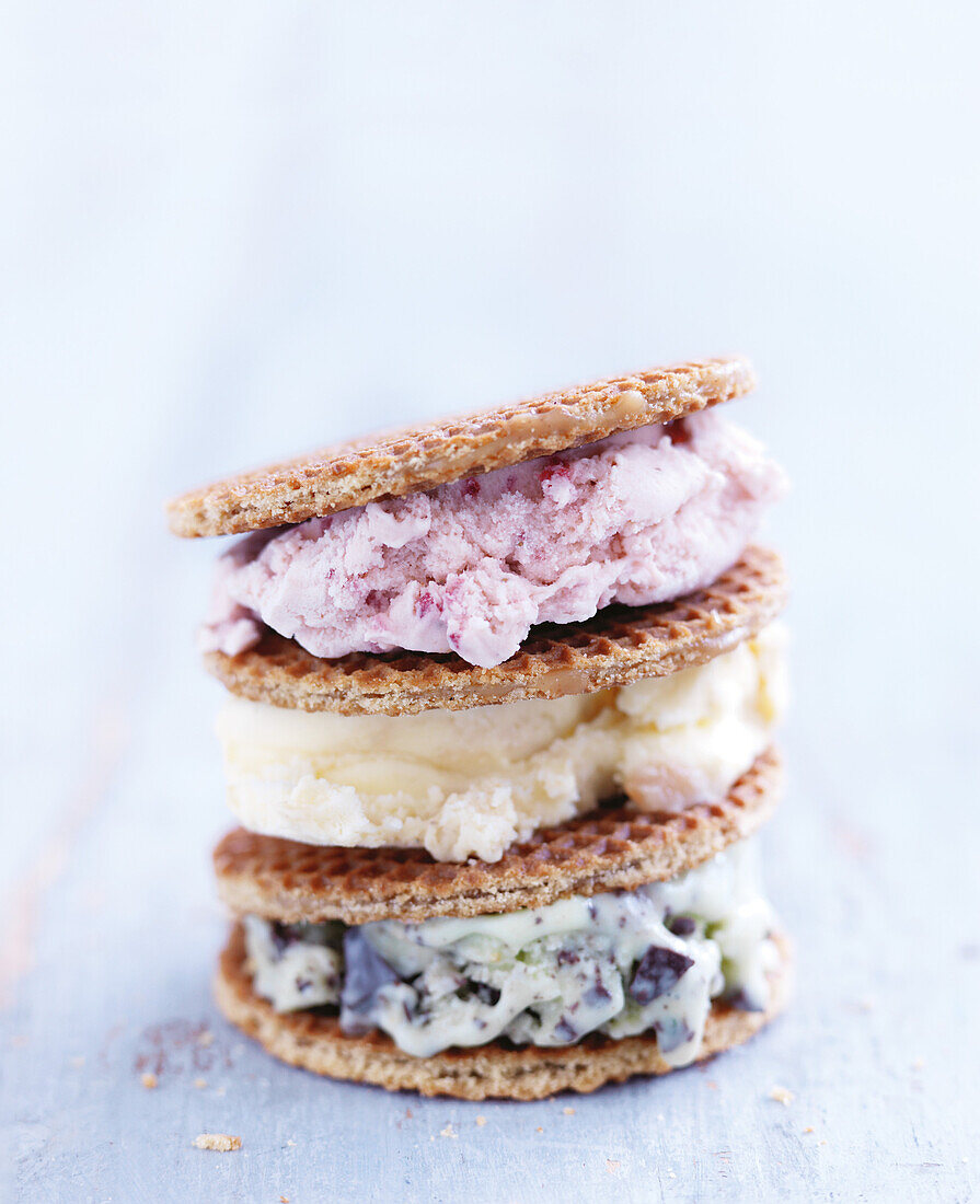 Three-layer ice cream sandwich with honey wafers