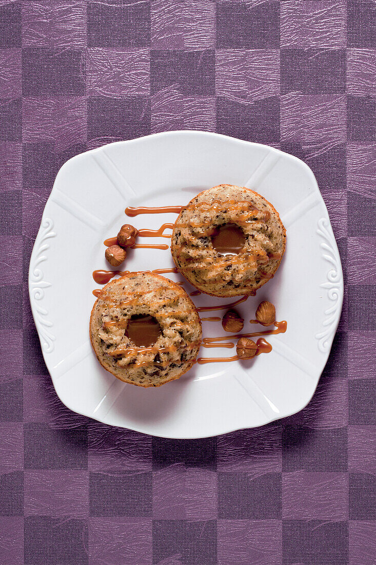 Hazelnut mini bundt cake with caramel sauce