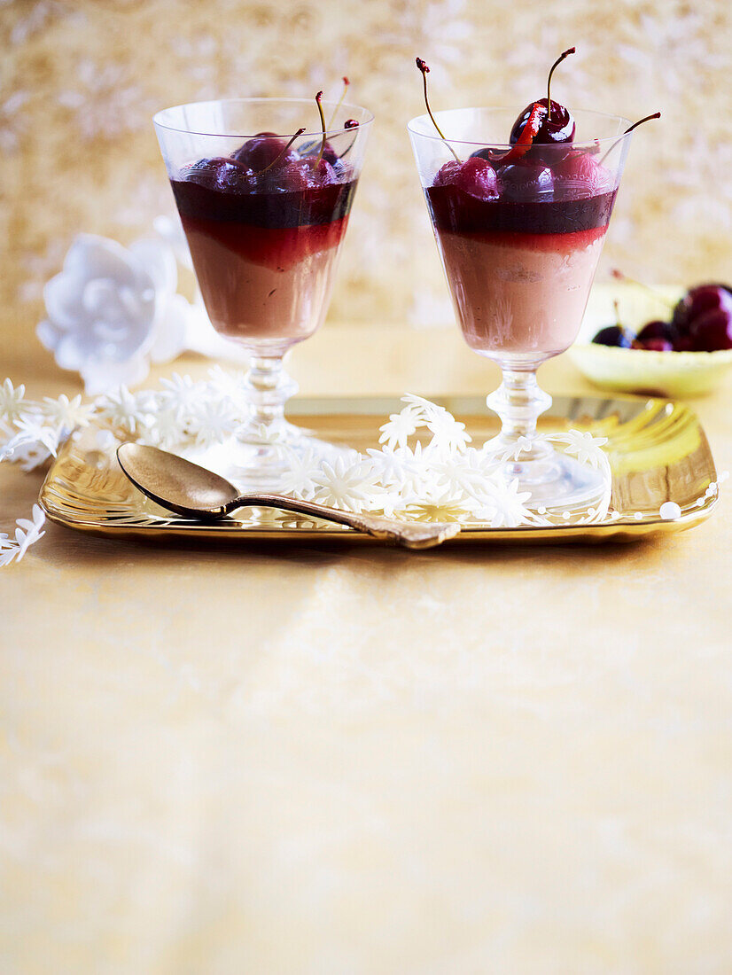 Chocolate pudding with vanilla cherries