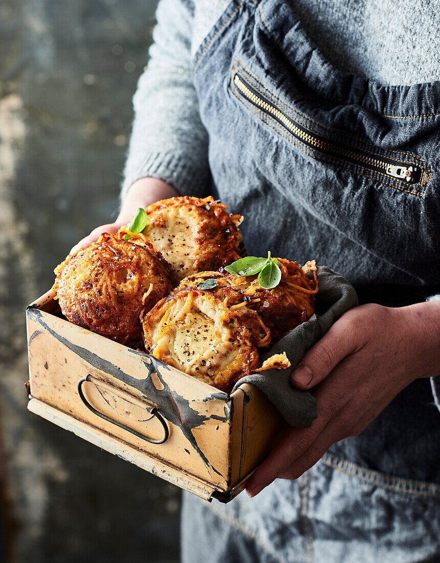 Spaghetti Bolognese Muffins