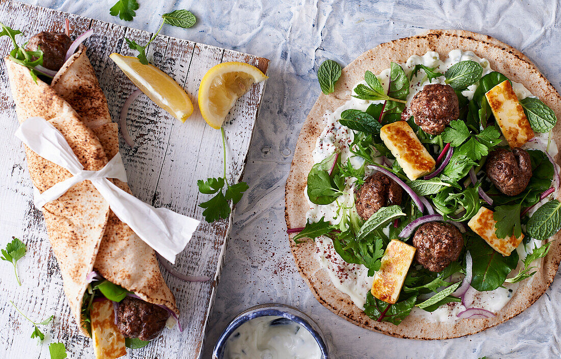 Wraps mit Lamm-Kofta und Halloumi