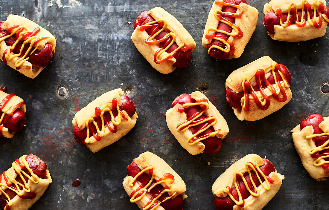 Mini hot dogs