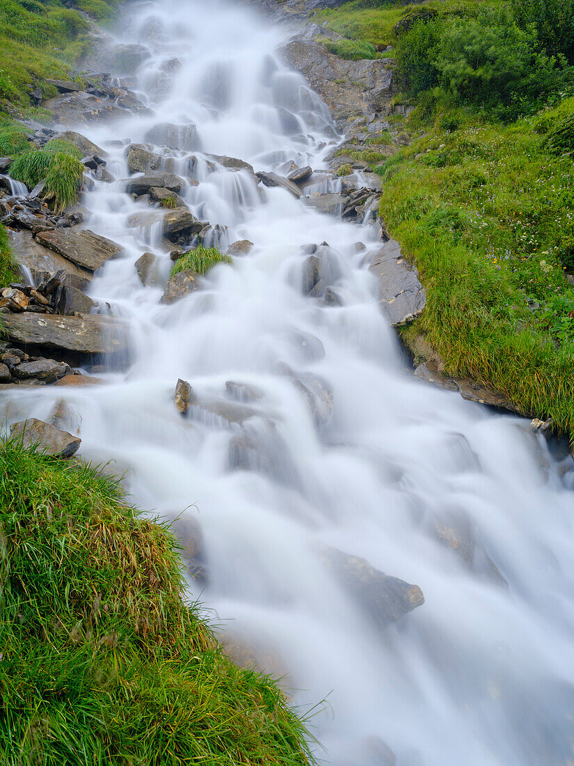 Beilstein waterfall. Otztal Alps in the Naturepark Otztal. Europe, Austria, Tyrol