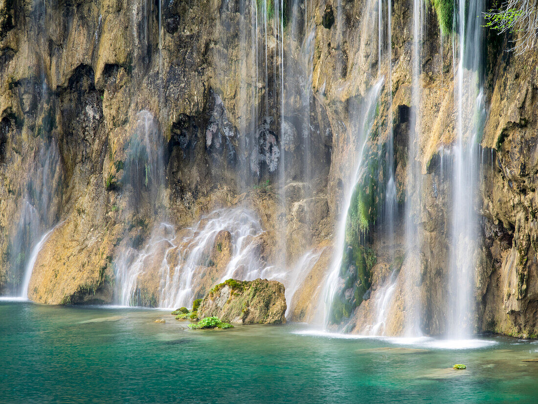 Croatia, Plitvice Lakes National Park. The Plitvice Lakes in the National Park Plitvicka Jezera in Croatia. The lakes are a UNESCO Would Heritage Site.