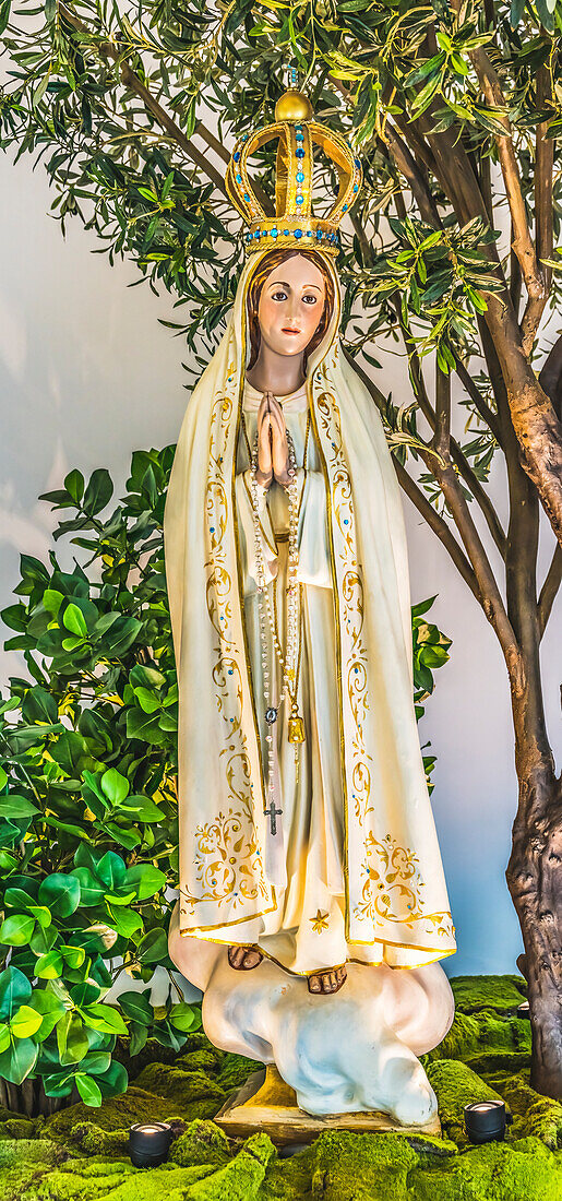 Marienstatue, Sankt Augustine, Florida. Maria, die den Bauernkindern in Fatima, Portugal, erscheint. Mission gegründet 1565