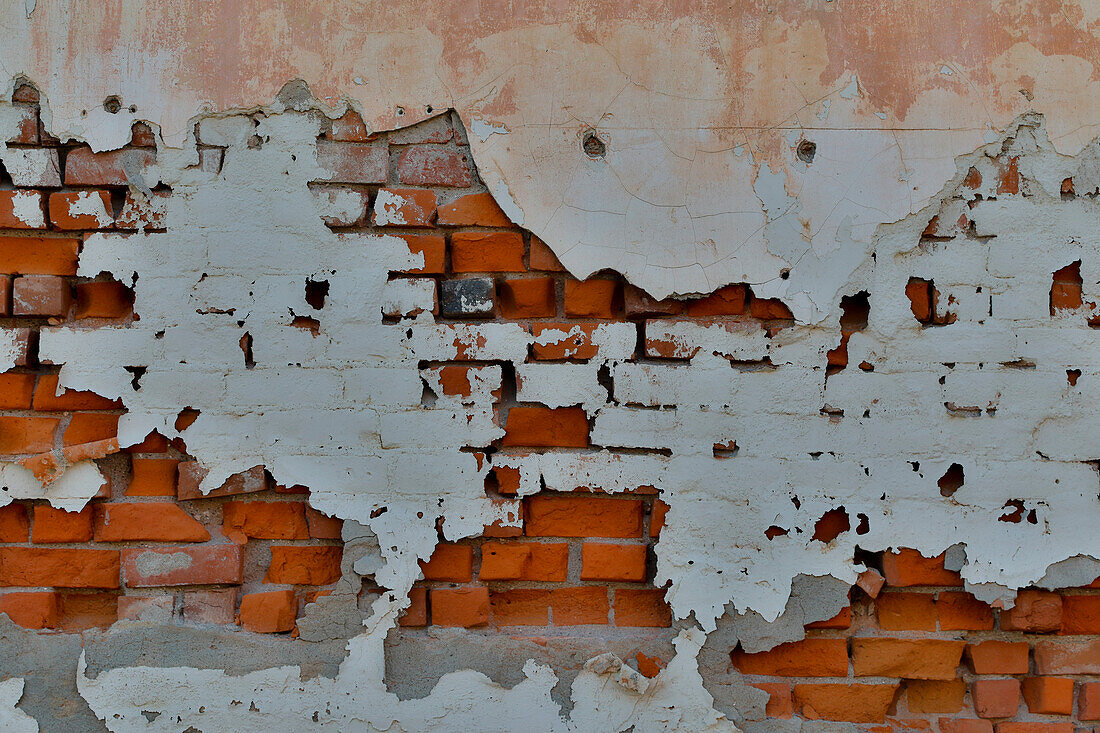 USA, Washington State, Oaksdale. Eastern Washington old painted brick wall
