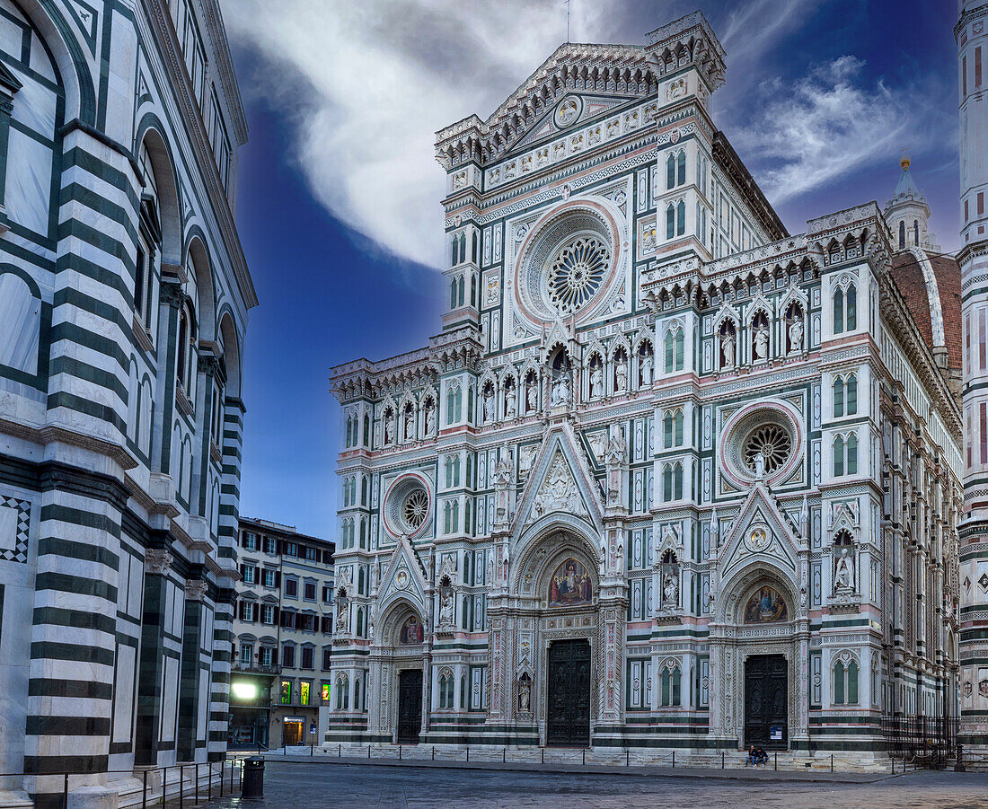 Abendlicht. Duomo Santa Maria del Fiore. Toskana, Italien.