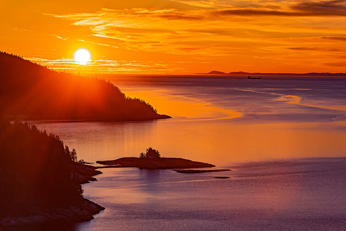 Canada, Quebec, Tadoussac. Sunrise along the Saguenay River.