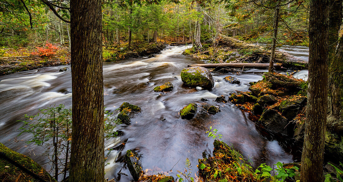 Michigan, Upper Peninsula autumn.