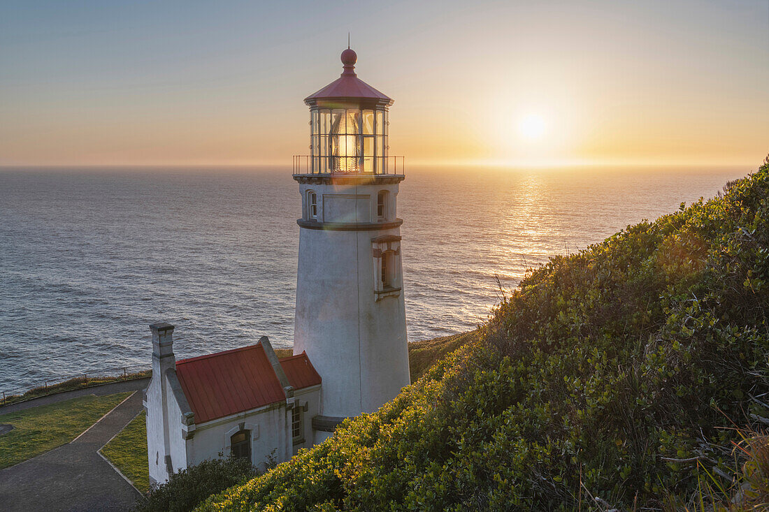 Sunset at Heceta Head Lighthouse, Oregon