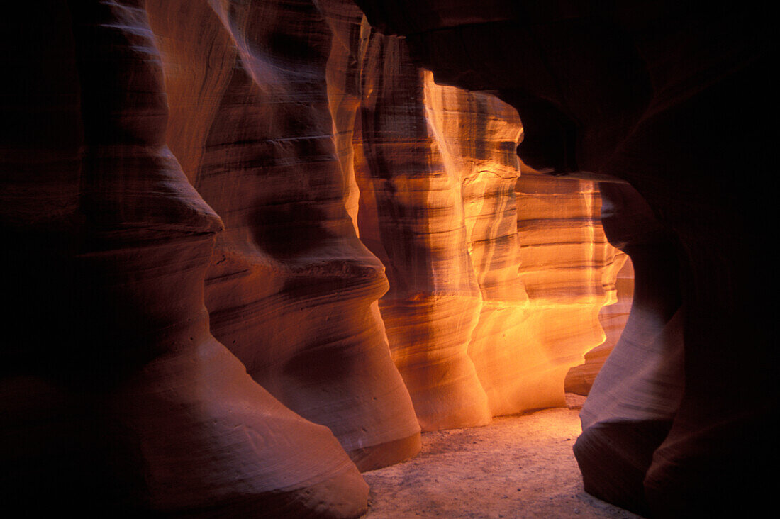 Antelope Canyon Caves