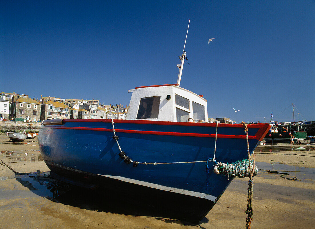 Boot am Strand