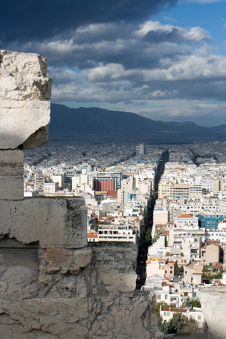 Griechenland, Blick von der Akropolis auf die Stadt; Athen