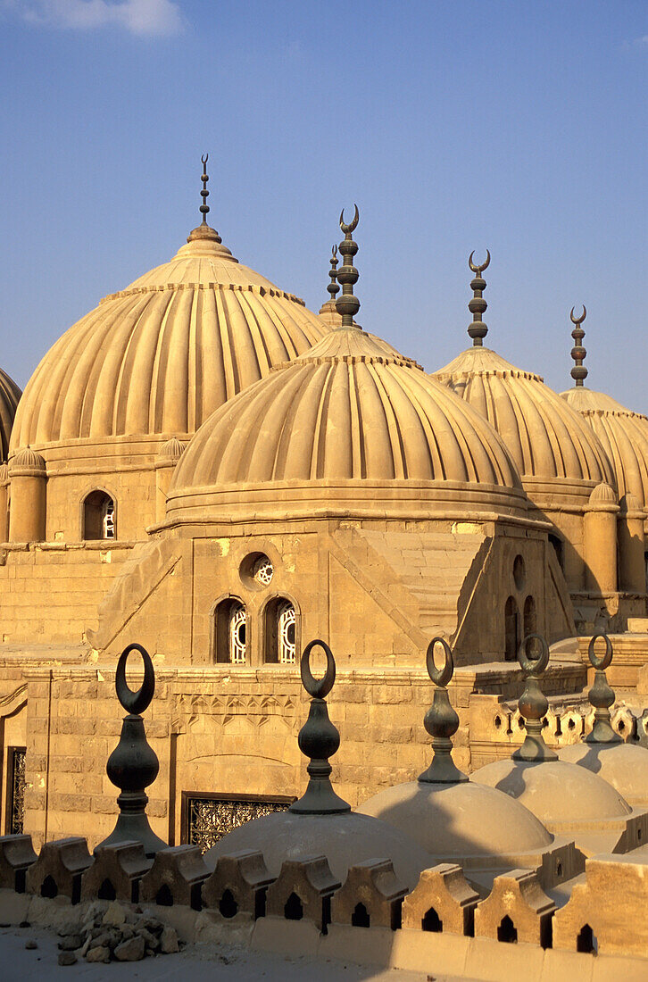 Dachkuppeln, Haush Al-Basha, Südfriedhof, Kairo, Ägypten; Südfriedhof, Kairo, Ägypten