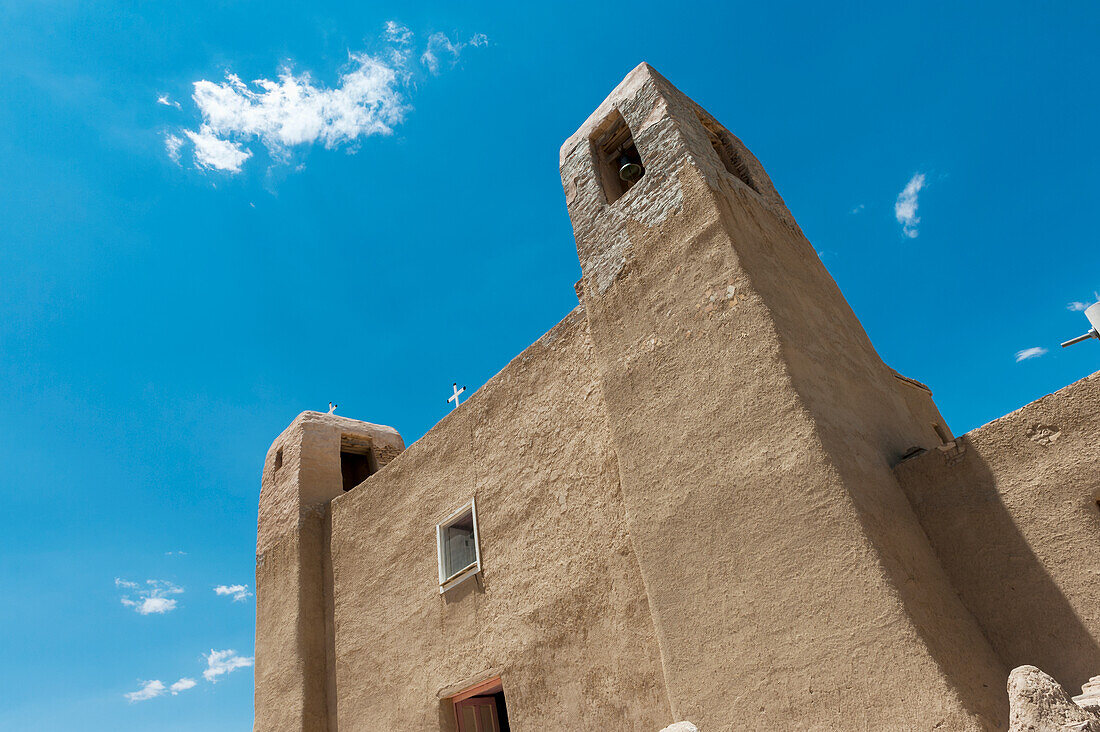 Mission Church Of San Esteban Del Rey, Acoma Sky City Pueblo, New Mexico, Usa