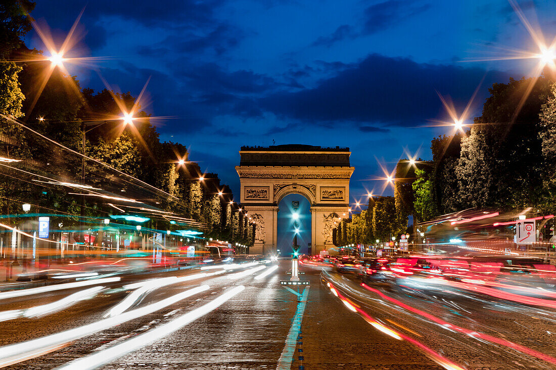 France, Arc de Triomphe at dusk; Paris