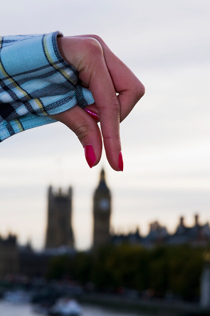 United Kingdom, Big Ben fingers; London