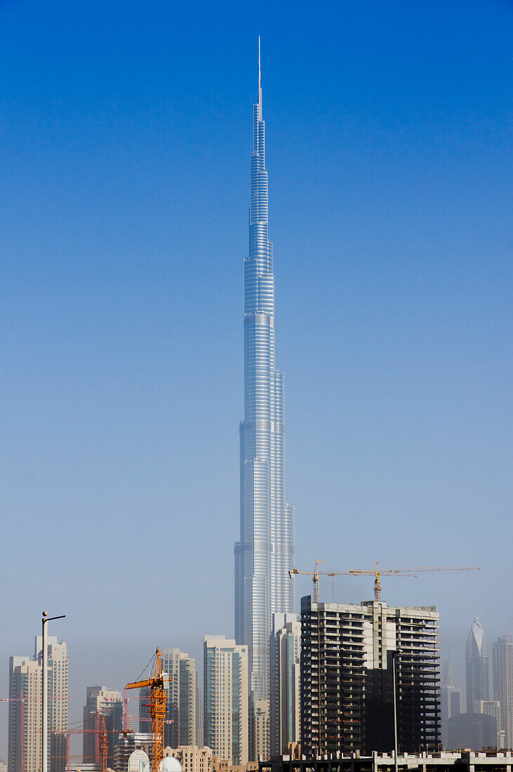 Vereinigte Arabische Emirate, Blick auf den Burj Khalifal; Dubai