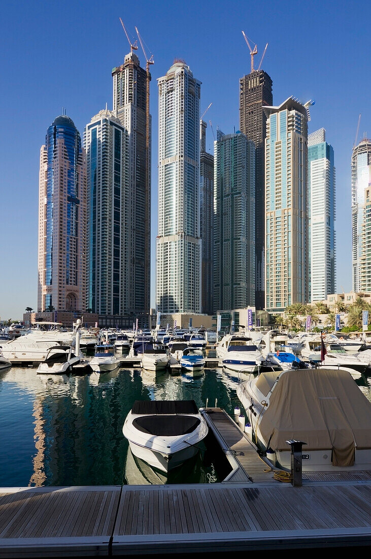 United Arab Emirates, View of city marina and skyscrapers; Dubai