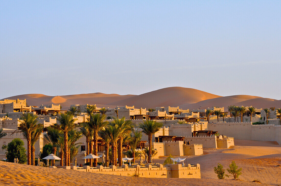 United Arab Emirates, Abu Dahbi, Qasr al Sarab, Liwa desert, Qasr al Sarab hotel