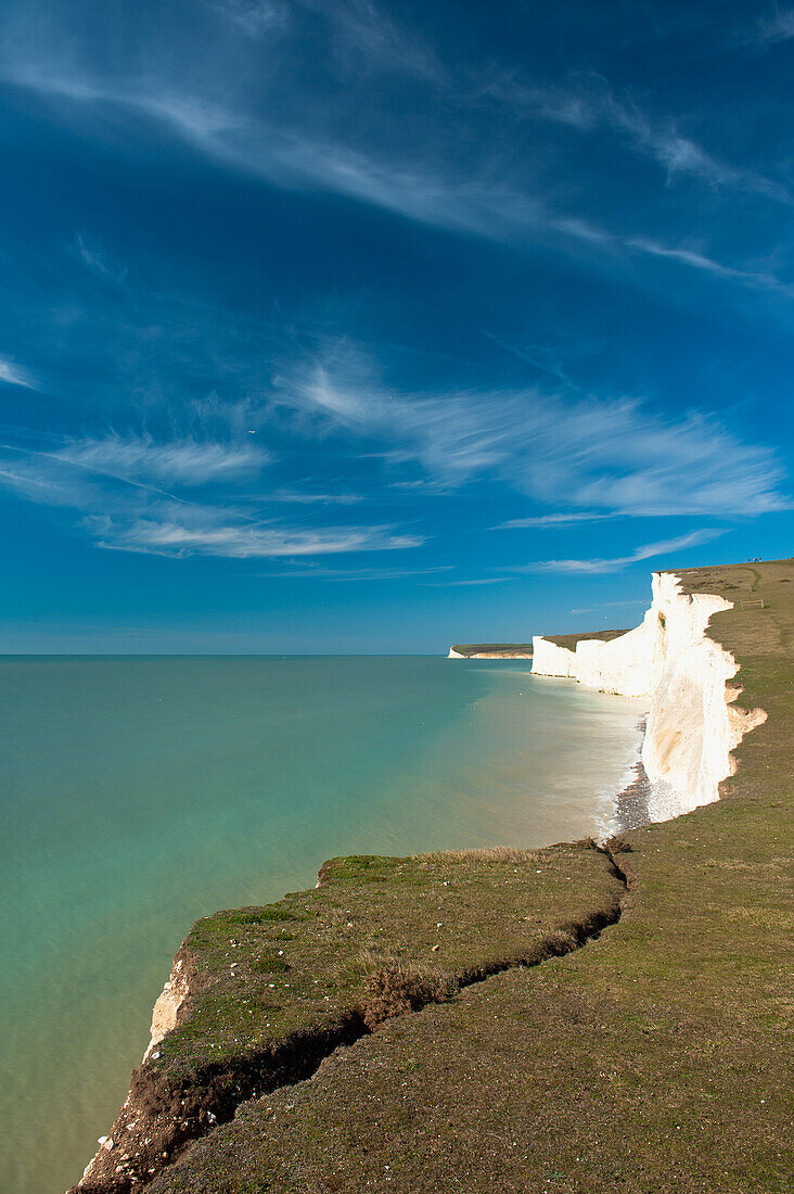 England, East Sussex, Landscape with beach and cliffs; Seven Sisters National Park