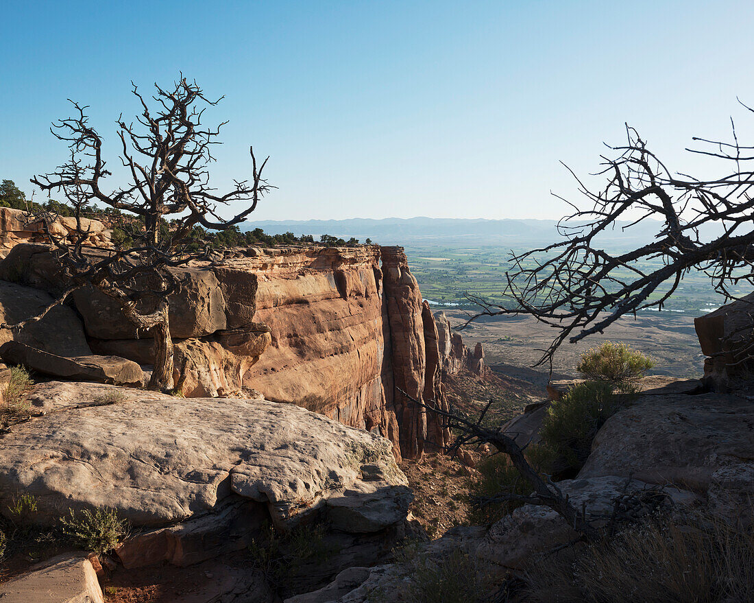 USA, Colorado, Magnificent views of sheer rock canyons and red sandstone monoliths; Colorado National Monument