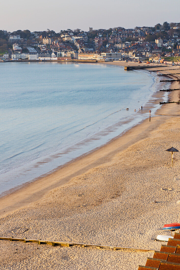 Vereinigtes Königreich, England, Swanage beach view; Dorset