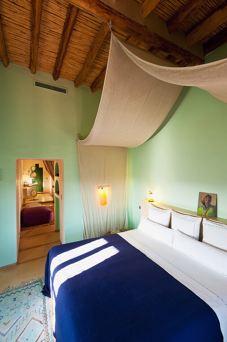 Marokko, Schlafzimmer des Dar Ahlam Hotels; Skoura